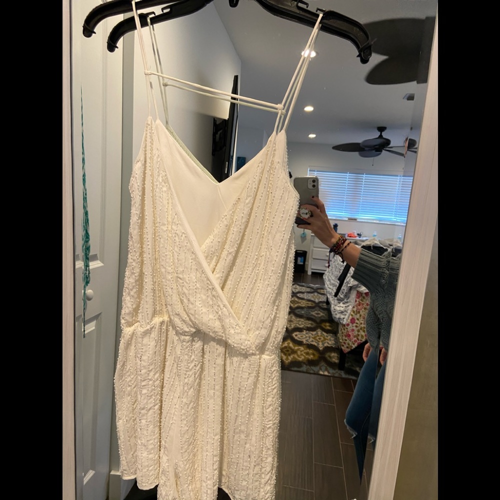 Beaded white romper - Picture 4 of 8
